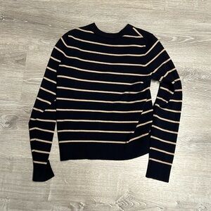 VINCE cashmere sweater top brand new
